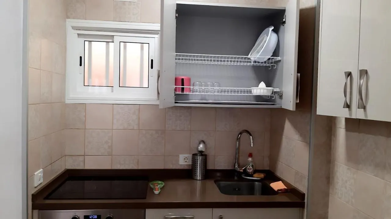 Appartamento Bonito apartamento con piscina en frente del mar Los Cristianos  Spagna